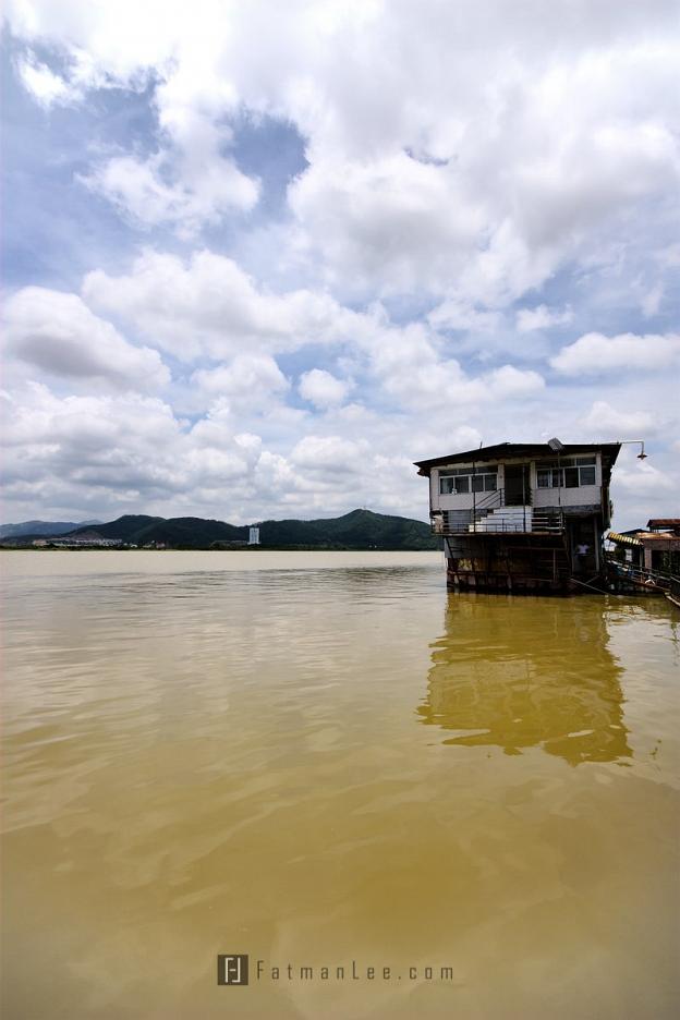 House on Muddy Water